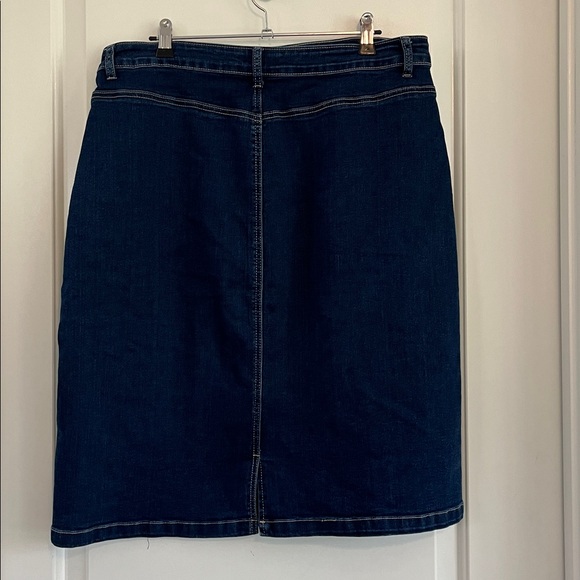 Northern Reflections denim pencil skirt size 12 - Picture 4 of 4
